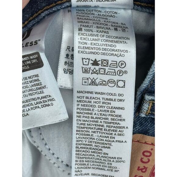 Levi's 94 Baggy Jeans size 30 Blue Raw Hem - Picture 7 of 7